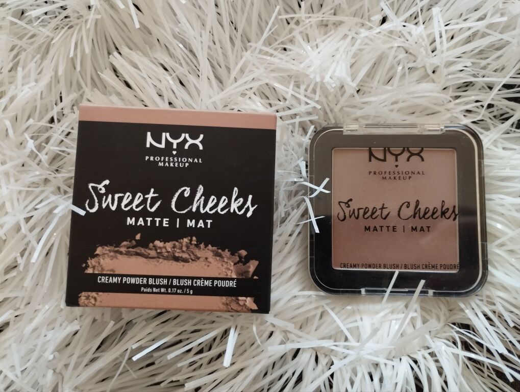 Ідеальний скульптор від Nyx у відтінку 09 So taupe