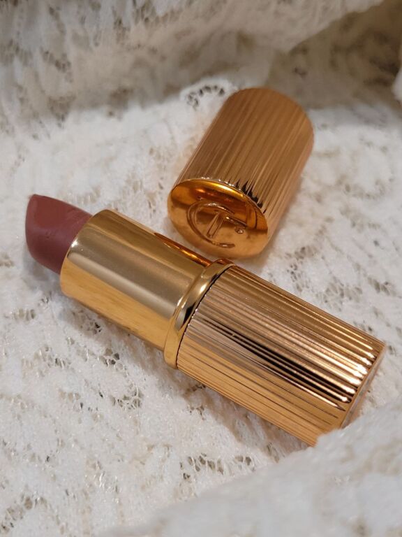 Charlotte Tilbury Matte Revolution Lipstick