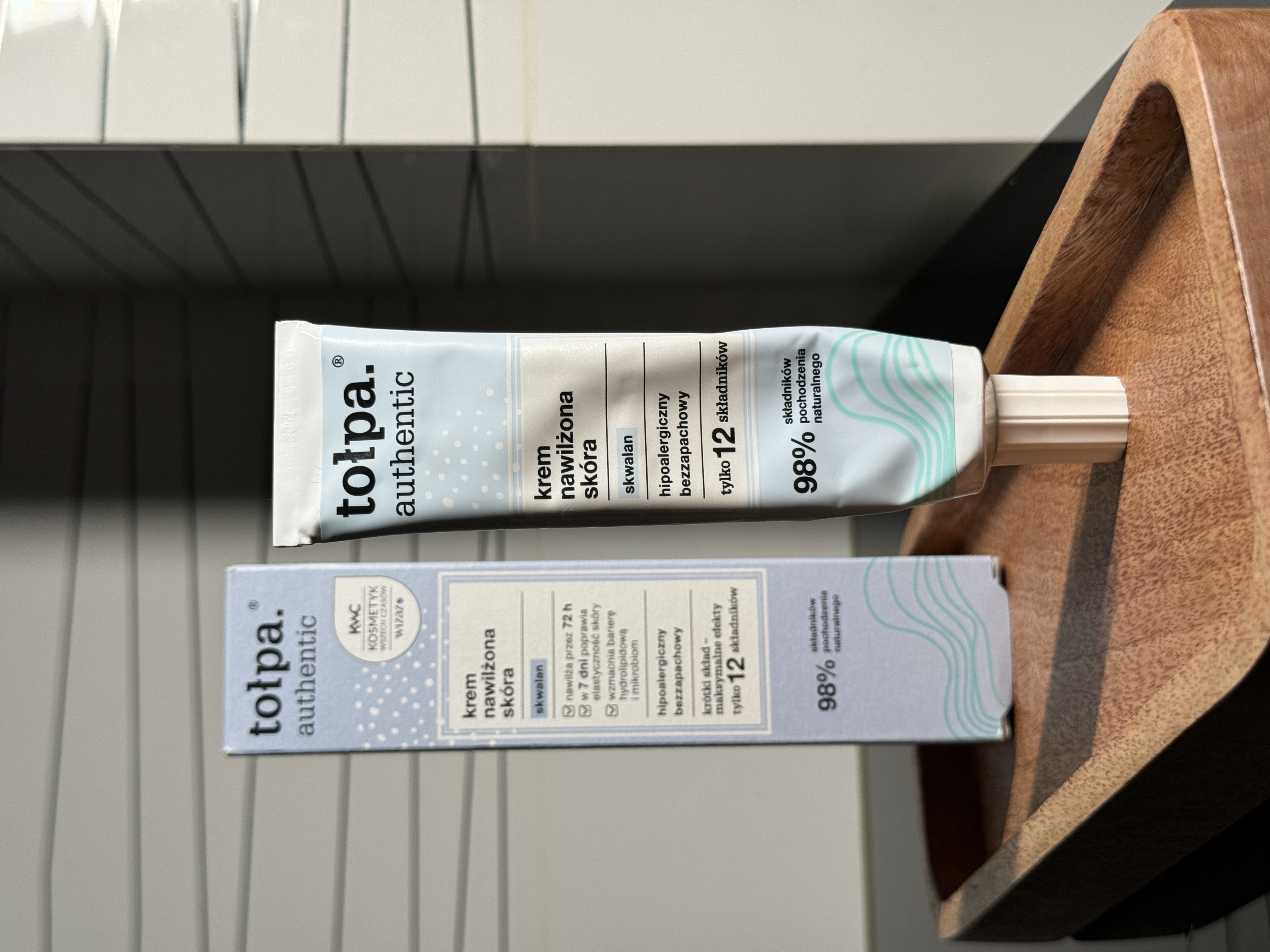 Зволожувальний крем для обличчя Tolpa Authentic Moisturized Cream