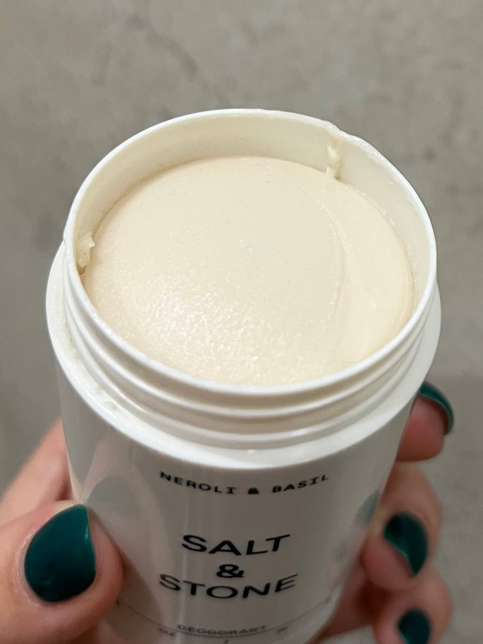 SALT & STONE Natural Deodorant Neroli & Basil