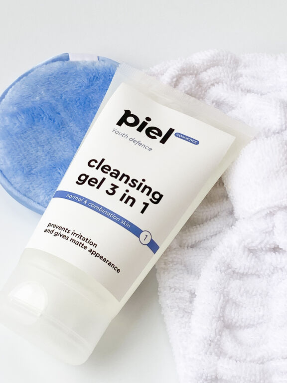 Piel Cosmetics  Purifying Gel Cleanser 3in1