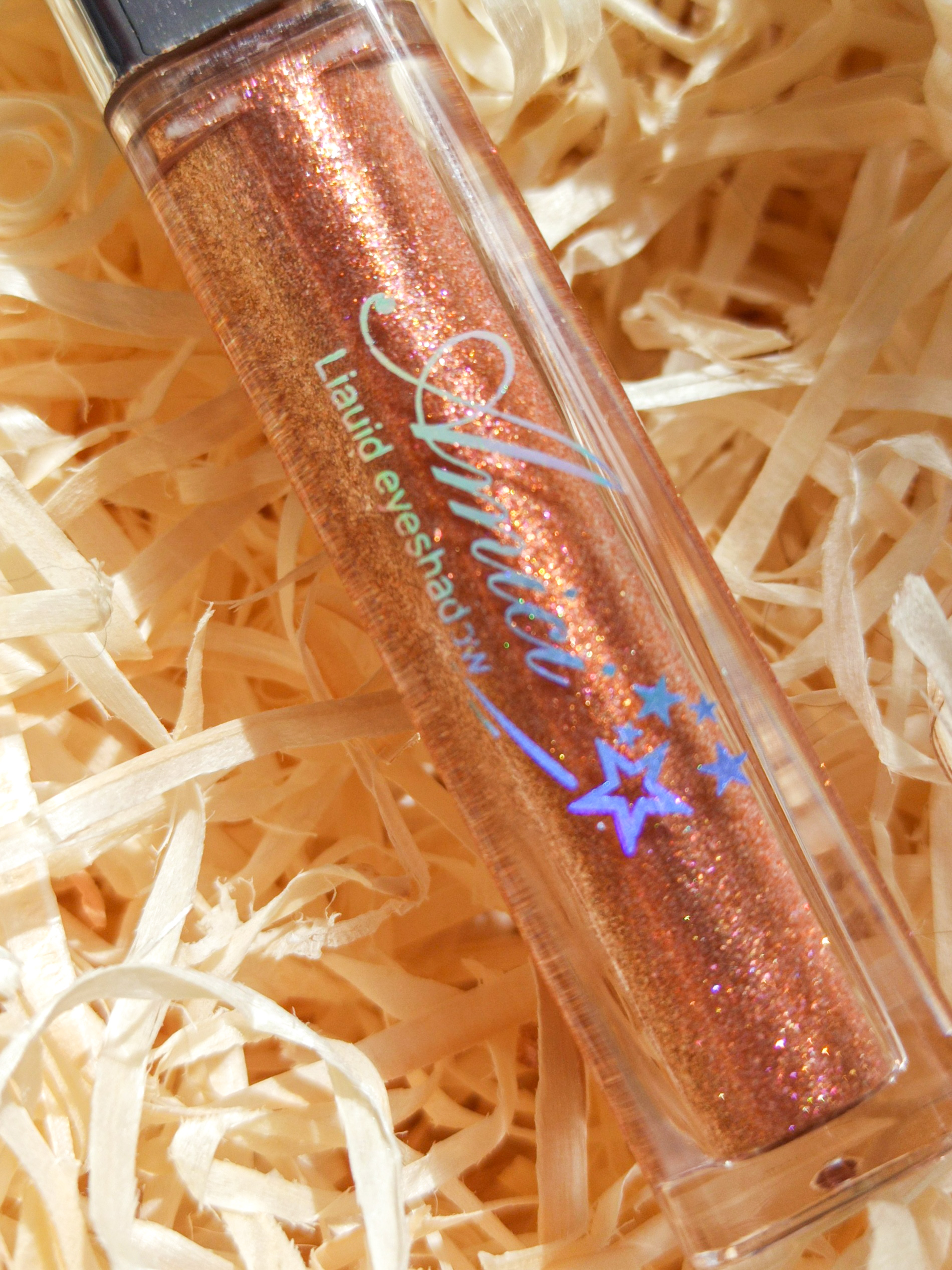 Kiss Kylie Liquid Eyeshadow: Diamond Shiny