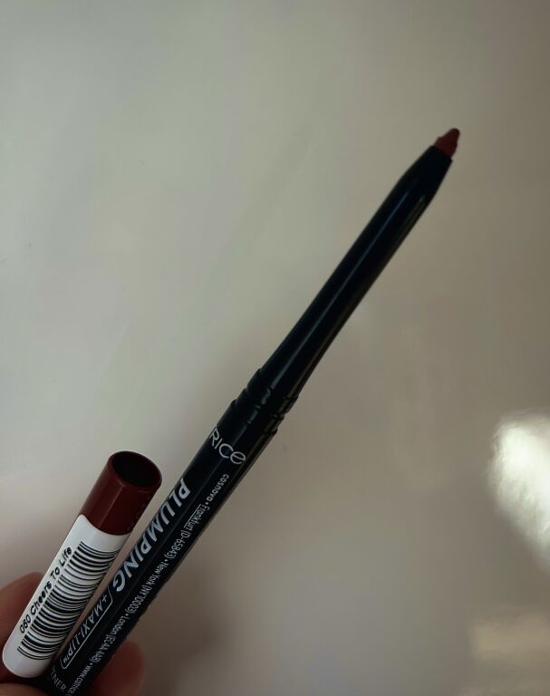 Catrice Plumping Lip Liner…