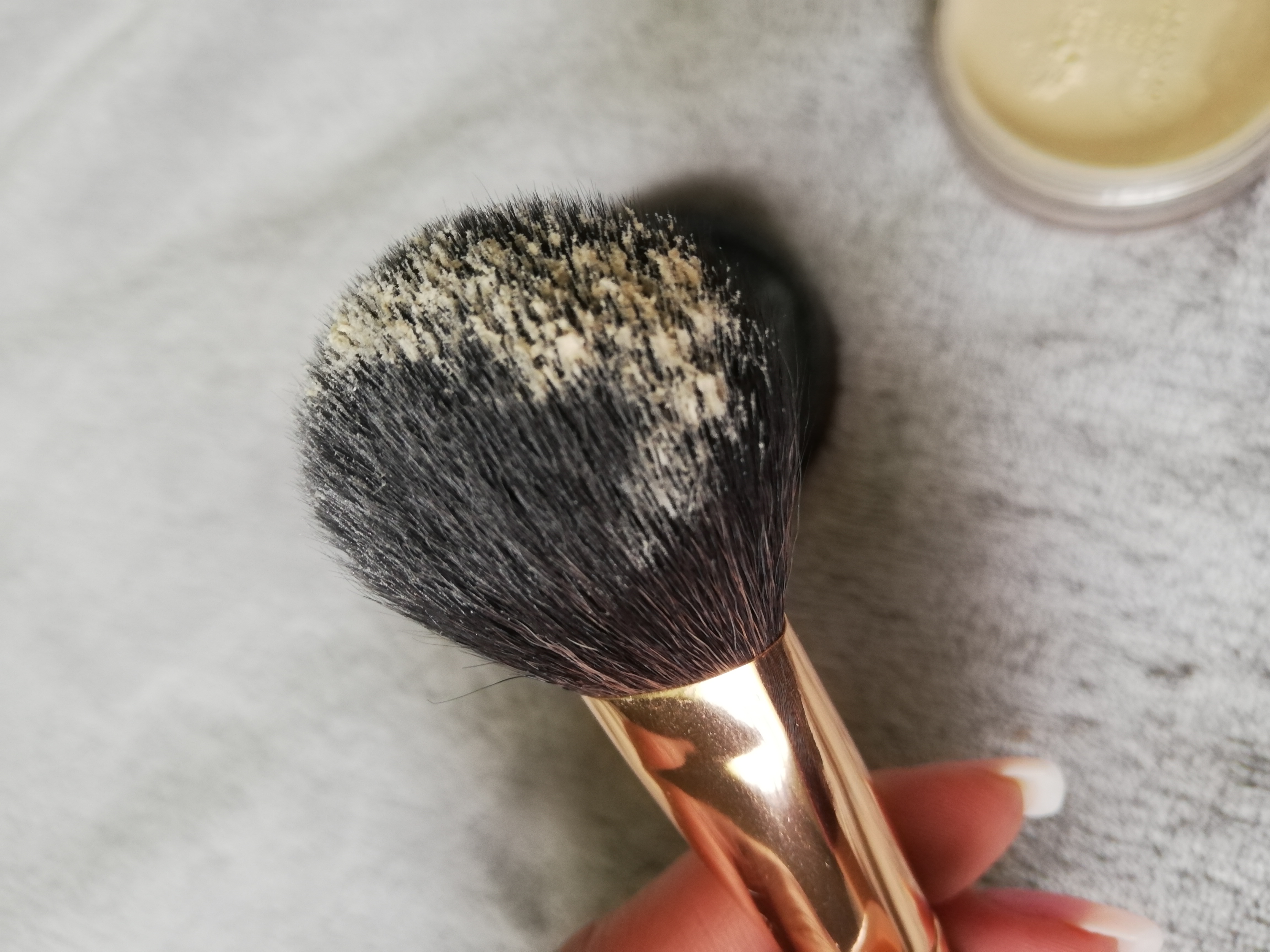 Hourglass veil translucent setting powder