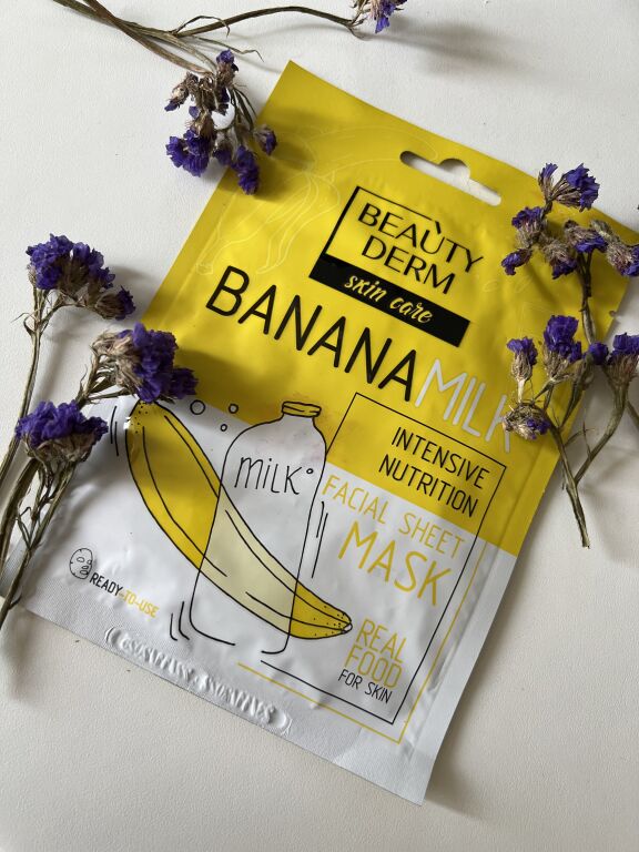 Тканинна маска «Банан та молоко» від Beauty Derm