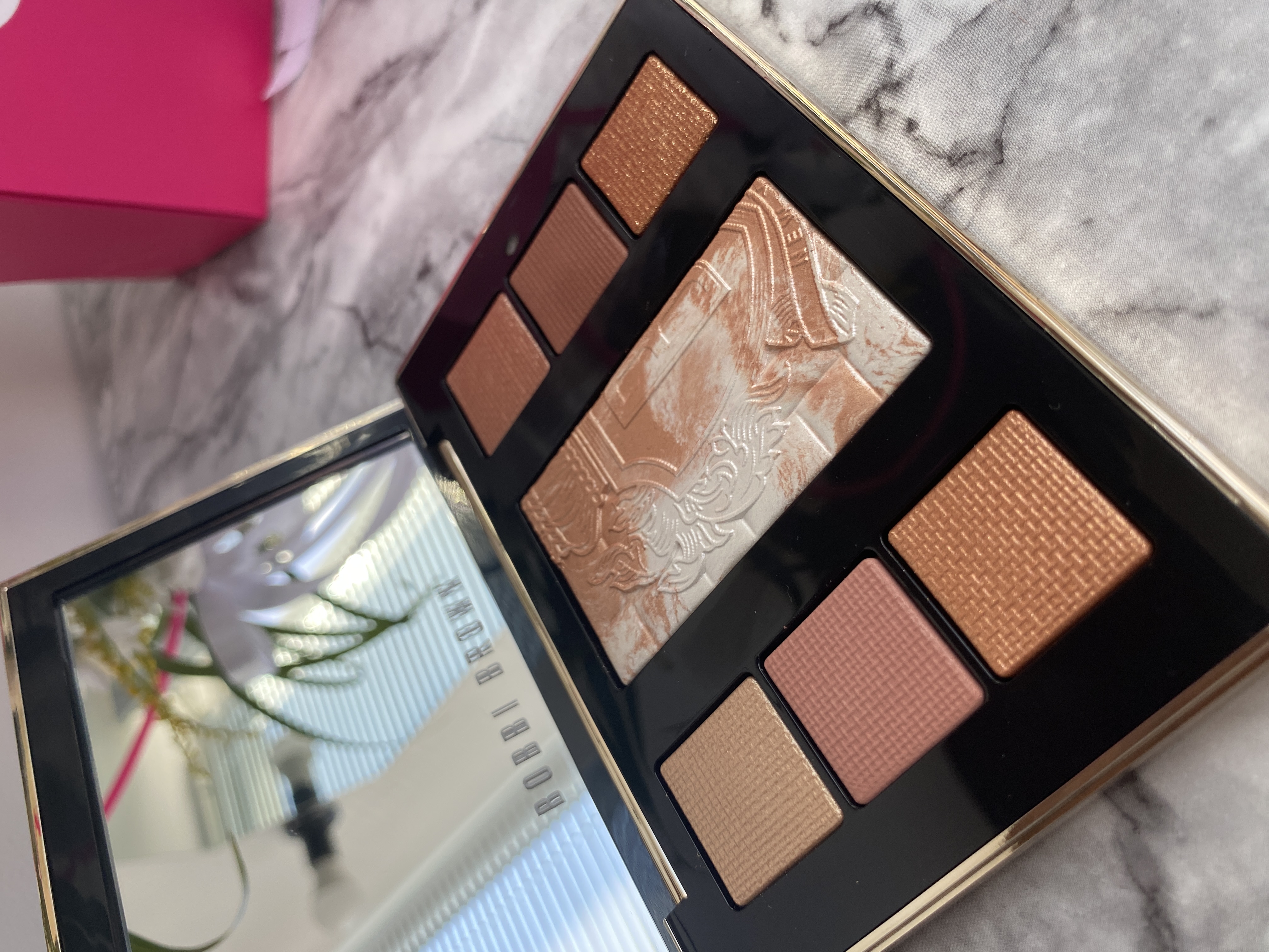 Bobbi Brown Luxe Eye & Glow Palette: огляд та враження