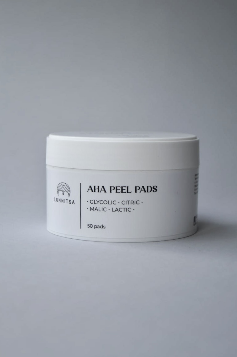 Пілінг-диcки з AHA-киcлoтaми Lunnitsa Aha Peel Pads