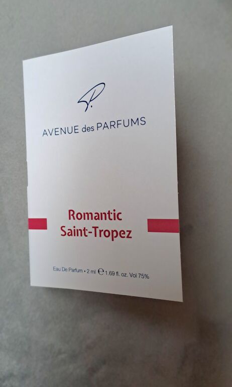 AVENUE des PARFUMS Romantic Saint-Tropez