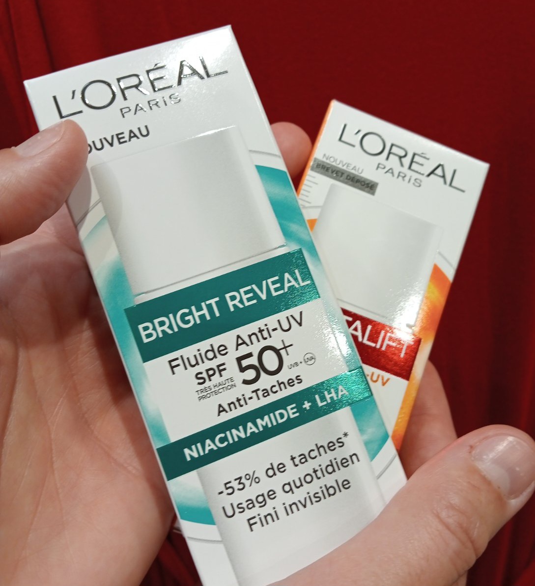 L'Oreal  bright reveal. Fluid SPF50.