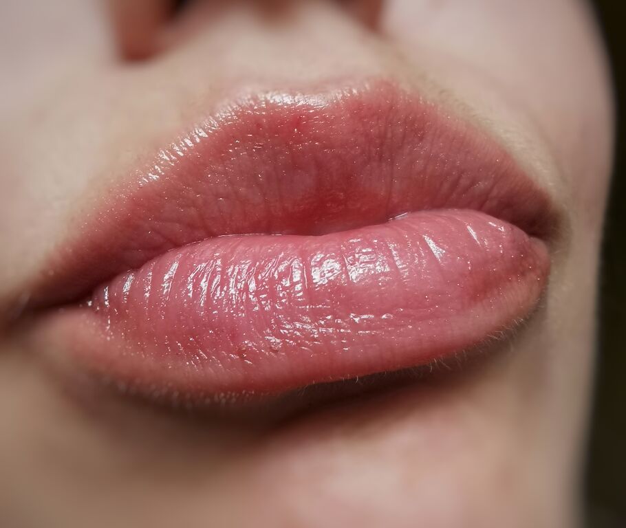 Настав час оглядів блисків Lifter Gloss від Maybelline 003 Moon ч.1