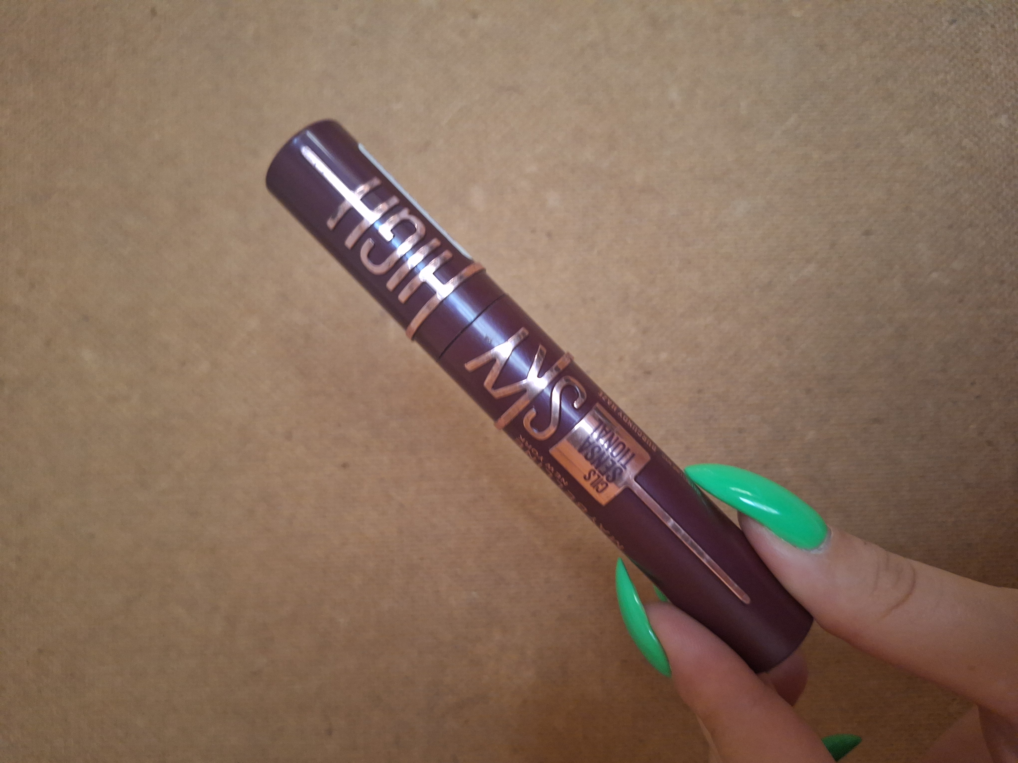 Туш для подовження та об'єму вій Maybelline New York Lash Sensational Sky High Burgundy Mascara