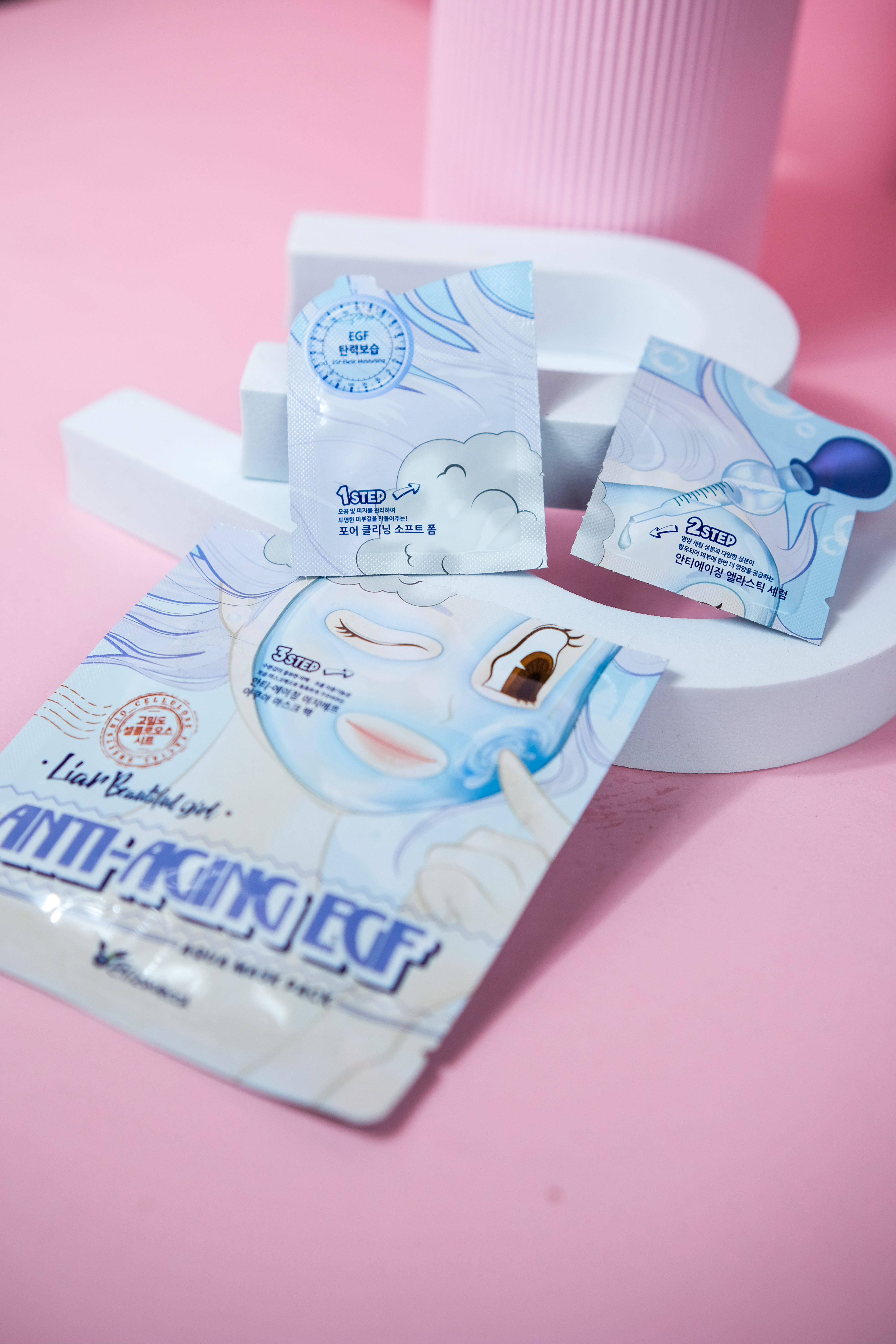 Три кроки до гарної шкіри : Elizavecca Anti Aging Egf Aqua Mask