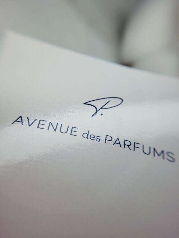 Cute Seville Avenue Des Parfums