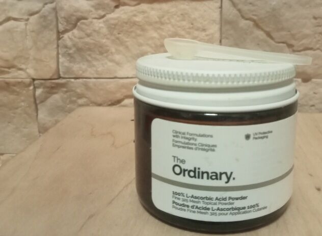 The Ordinary вітамін С у порошку. The Ordinary 100% L-Ascorbic Acid Powder