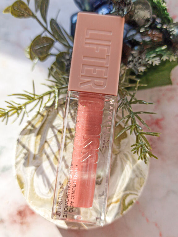 Нова любов: Lifter Gloss від Maybelline New York