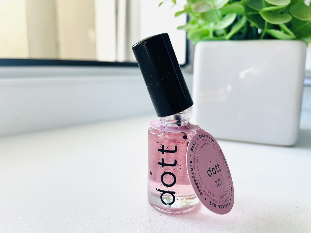 Dott Pink Care Grapefruit Nail & Cuticle Oil