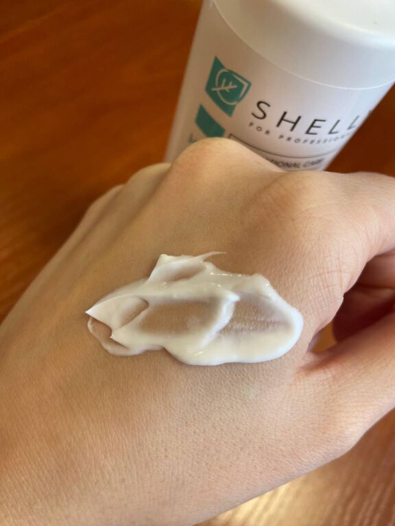 Shelly Hand And Nail Cream