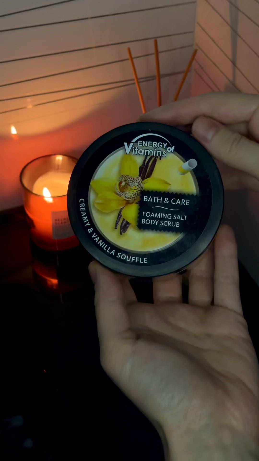 Сольовий пінний скраб для тіла Energy of Vitamins Creamy&Vanilla souffle