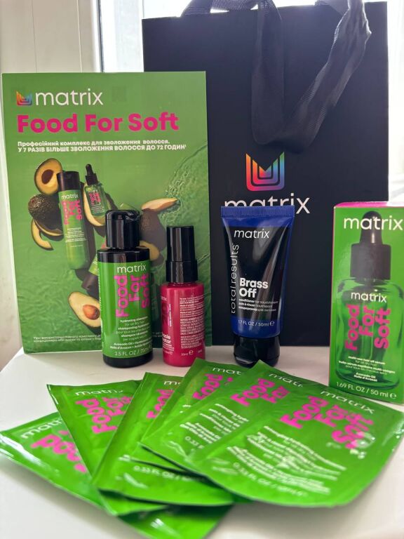 #testmakeupclub Засоби для волосс�я від Matrix