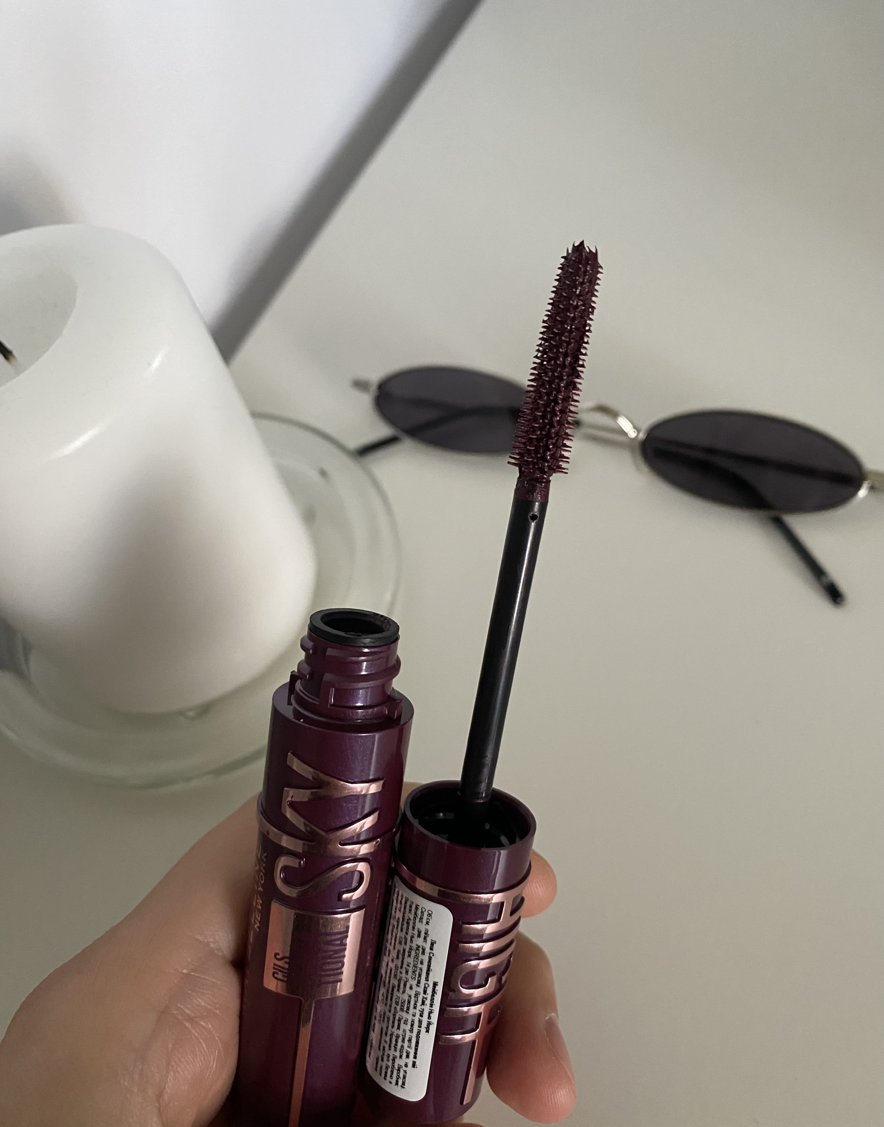 Lash Sensational Sky High Burgundy Mascara