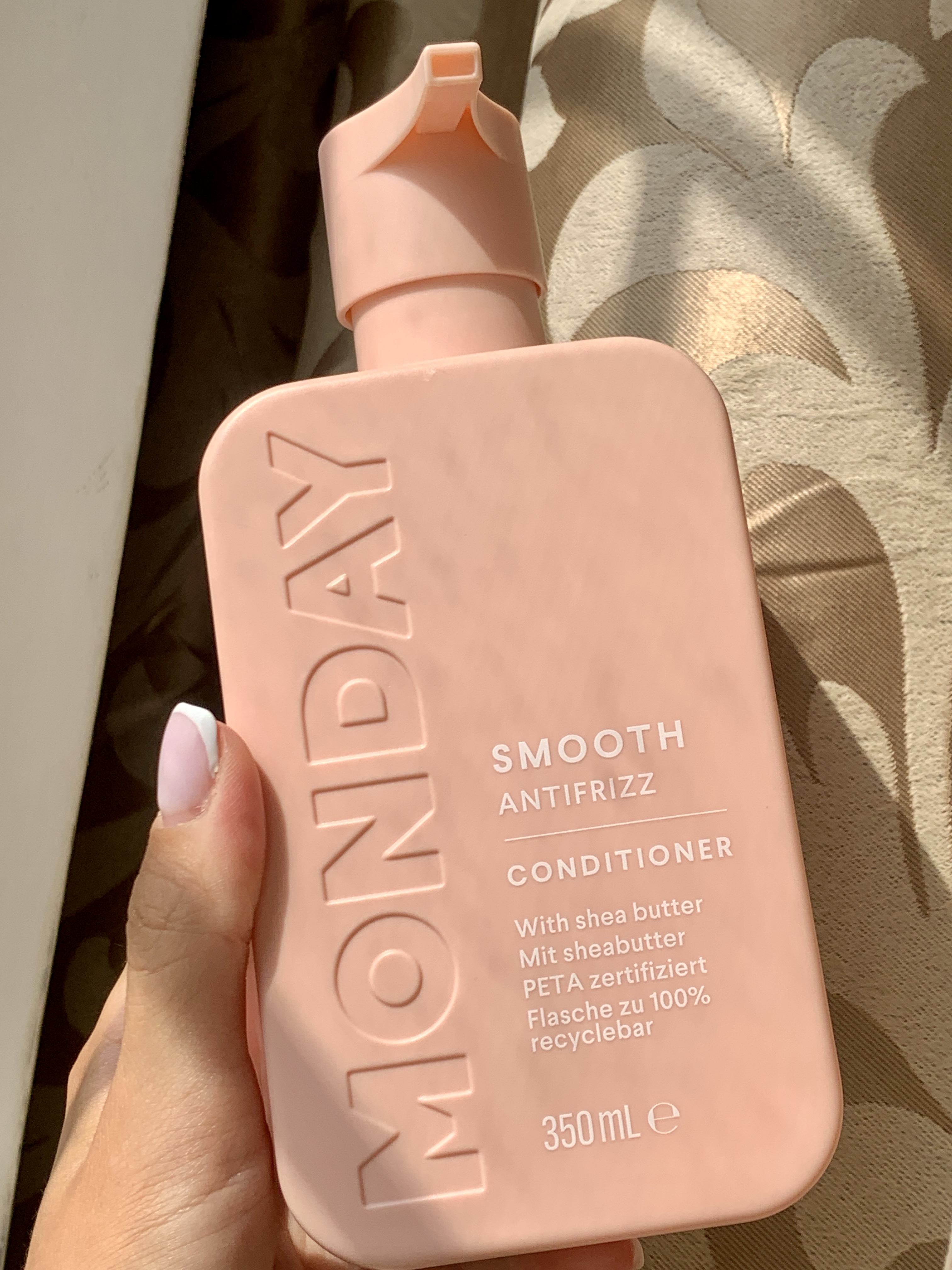 Monday Volume Shampoo та Soothing Conditioner