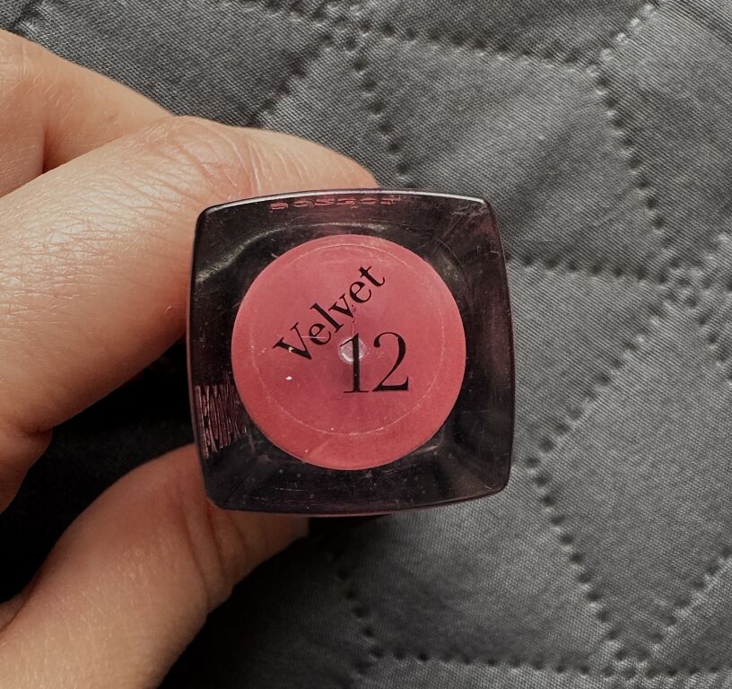 Bourjois Rouge Edition Velvet Lipstick в відтінку 12