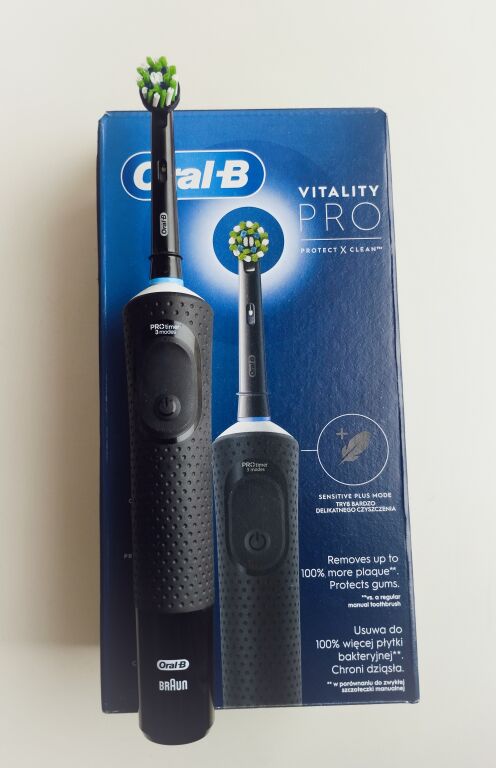 Електрична зубна щітка Oral-b Vitality Pro × Clean black