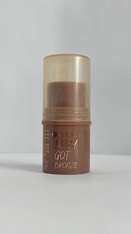 Essence Baby Got Bronze Stick