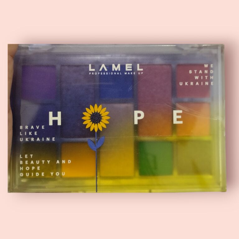 Довгоочікувані свотчі палетки LAMEL Make Up HOPE Eyeshadow Palette