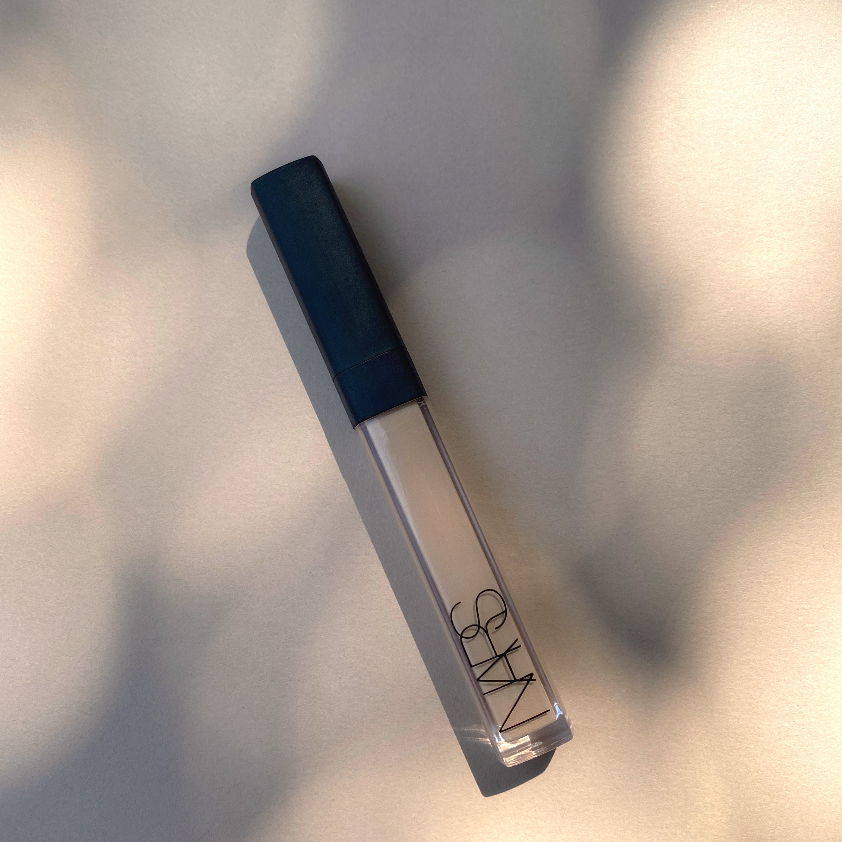 Nars Radiant Creamy Concealer Light 2.3 Madeleine