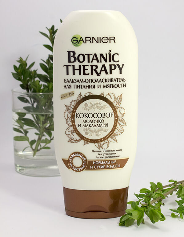 Бальзам-кондиціонер для волосся Garnier Botanic Therapy Coco Milk & Macadamia Nourishing & Softening