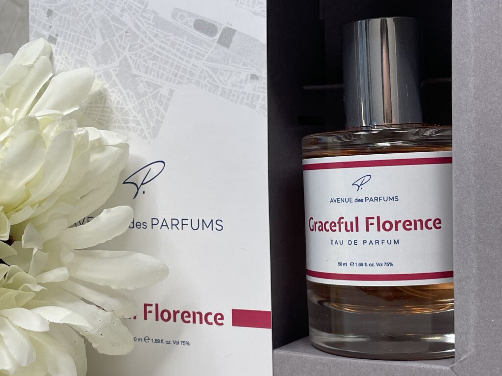 Avenue Des Parfums | Graceful Florence