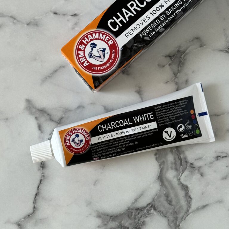 Arm & Hammer Charcoal White Toothpaste