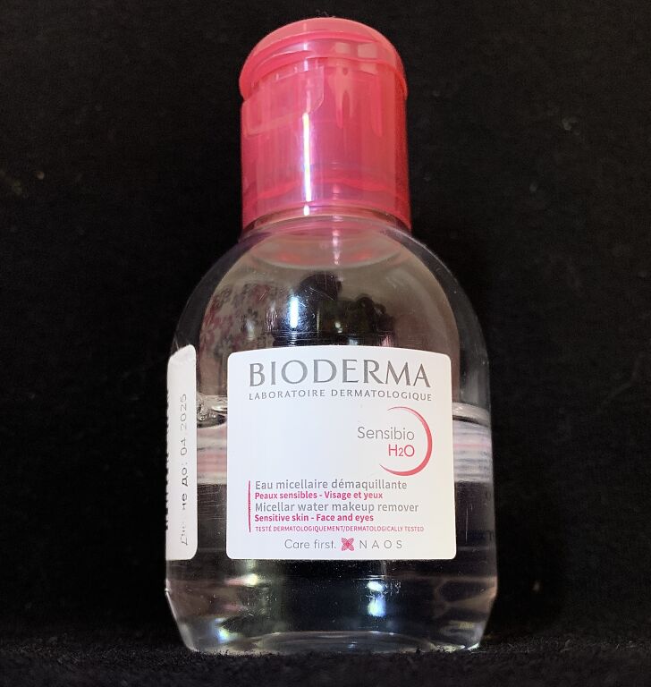 Міцелярна вода від bioderma