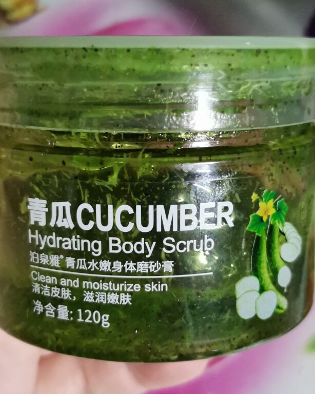 🥒 BODY SCRUB    Bioaqua  🥒