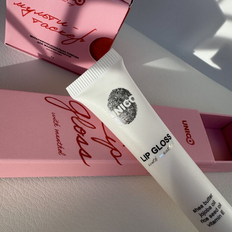 UNICO | Lip Gloss with menthol