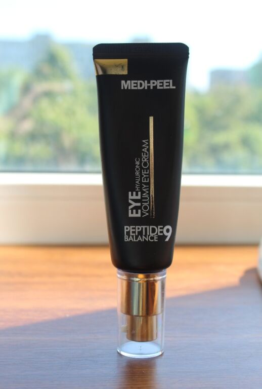 Омолоджувальний крем для повік з пептидами Medi Peel Peptide 9 Hyaluronic Volumy Eye Cream
