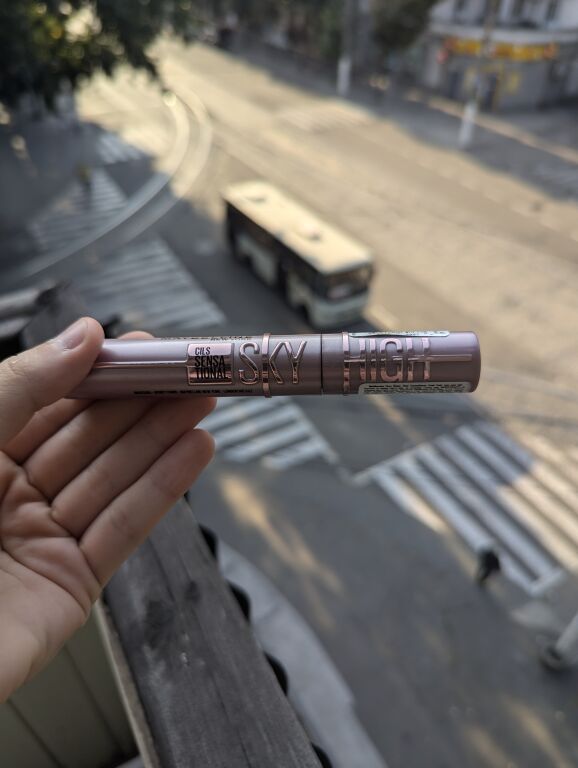 Maybelline New York Lash Sensational Sky High