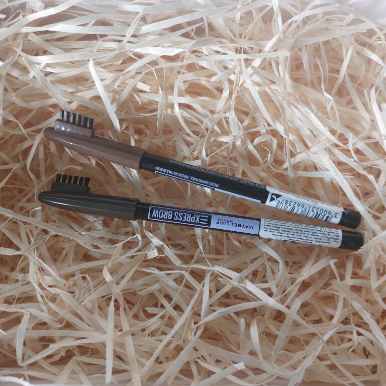 #testinmakeup Maybelline New York Express Brow Shaping Pencil