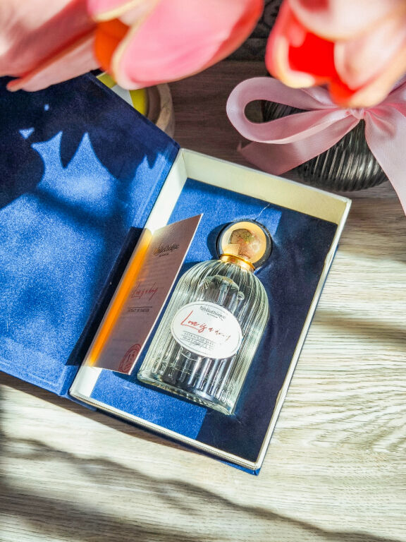 Love Is A Drug: чаруючий аромат від Bibliotheque de Parfum