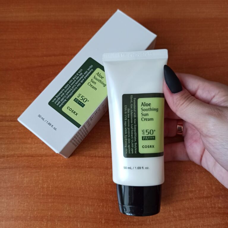 Сонцезахисний крем COSRX Aloe Soothing Sun Cream SPF50+ PA+++