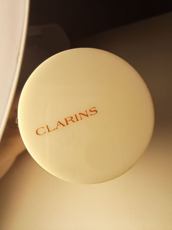 Пілінг для обличчя від Clarins