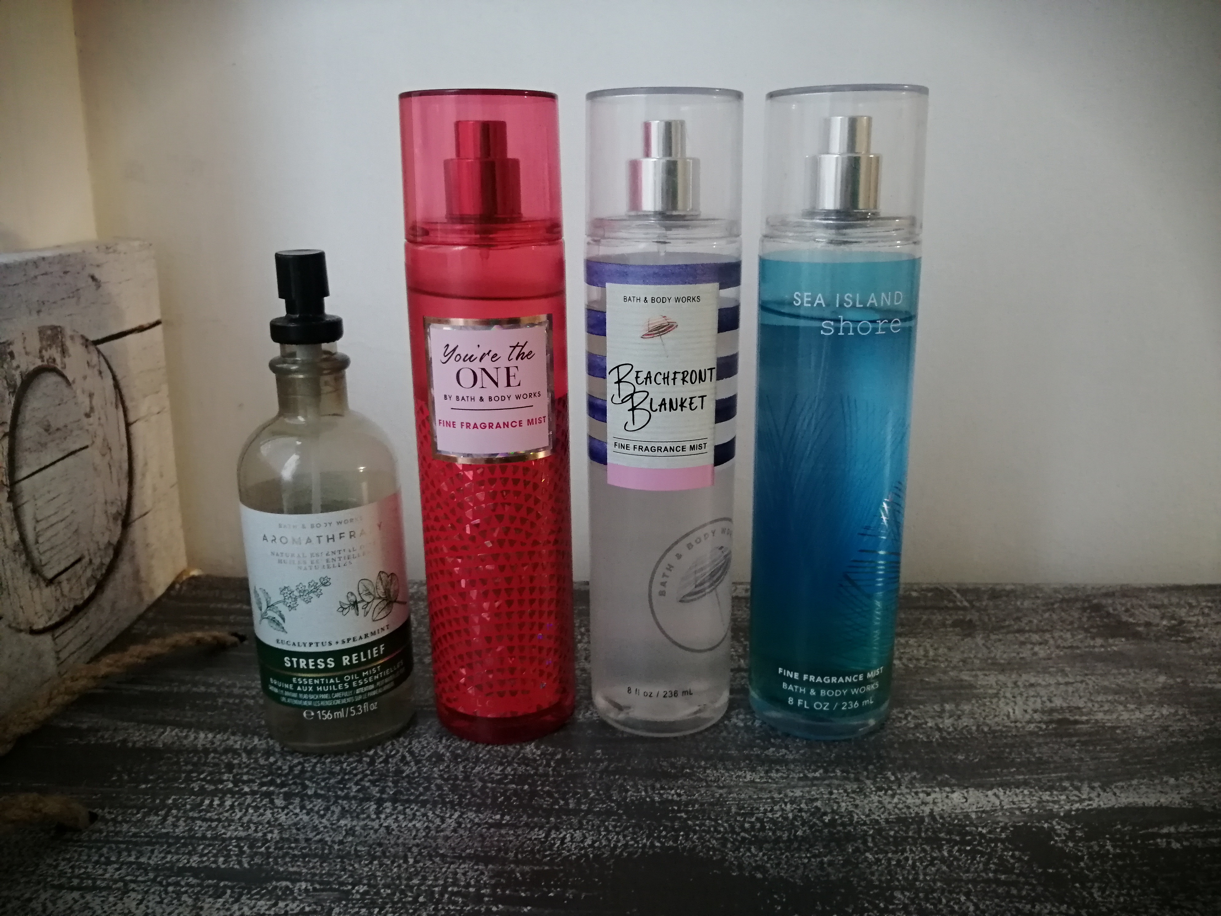 Спреї для тіла bath&body works