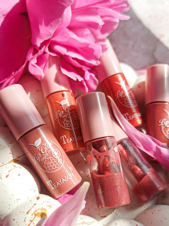 Lip Gloss від Teayason: мої маленькі улюбленці