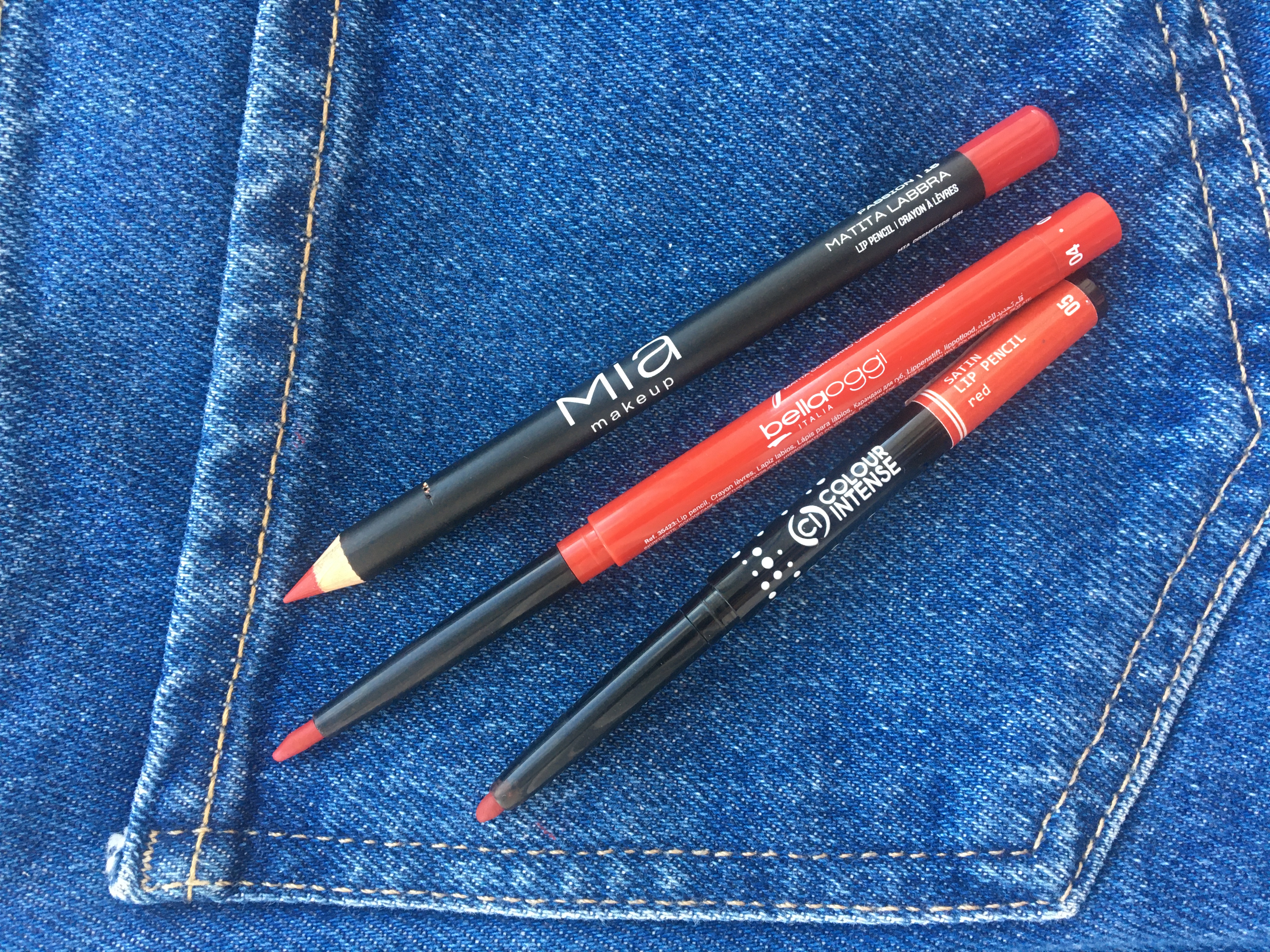 Ідеальний червоний олівець знайдено!