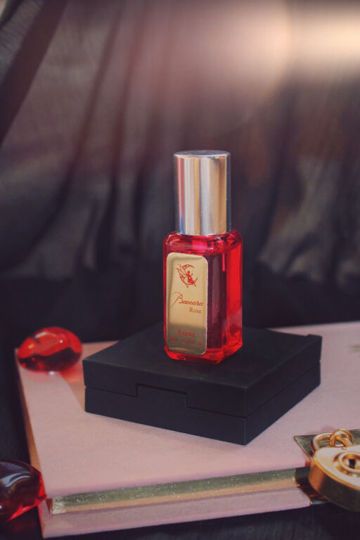Baccara Rose Extrait by Fantasy Community Perfumes 🖤