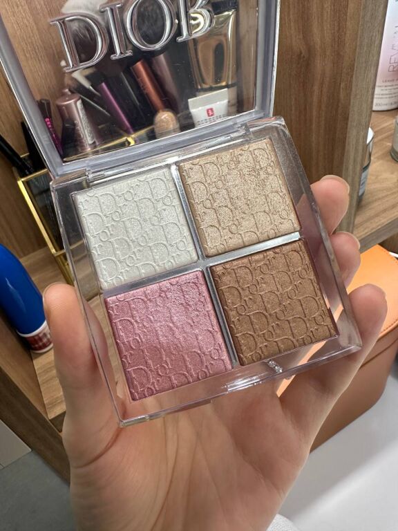 Dior Backstage Glow Face Palette або повний шайн