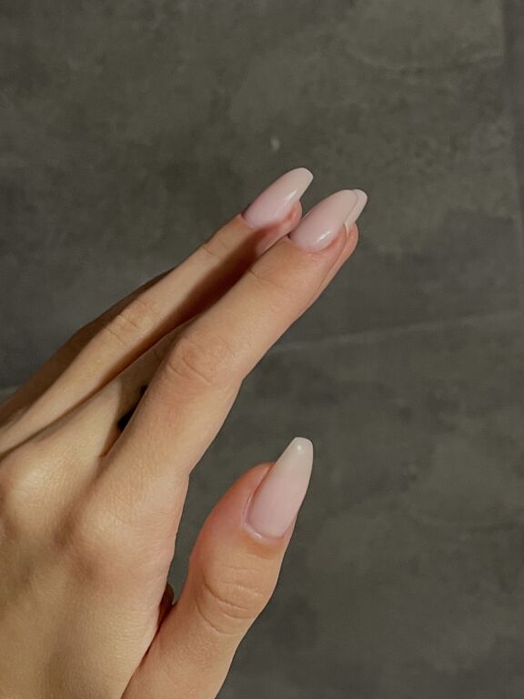 Яку форму нігтів ви обираєте для себе?? 💅🏽