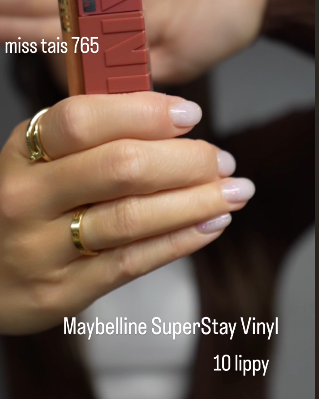  Maybelline SuperStay Vinyl неймовірна стійкість 