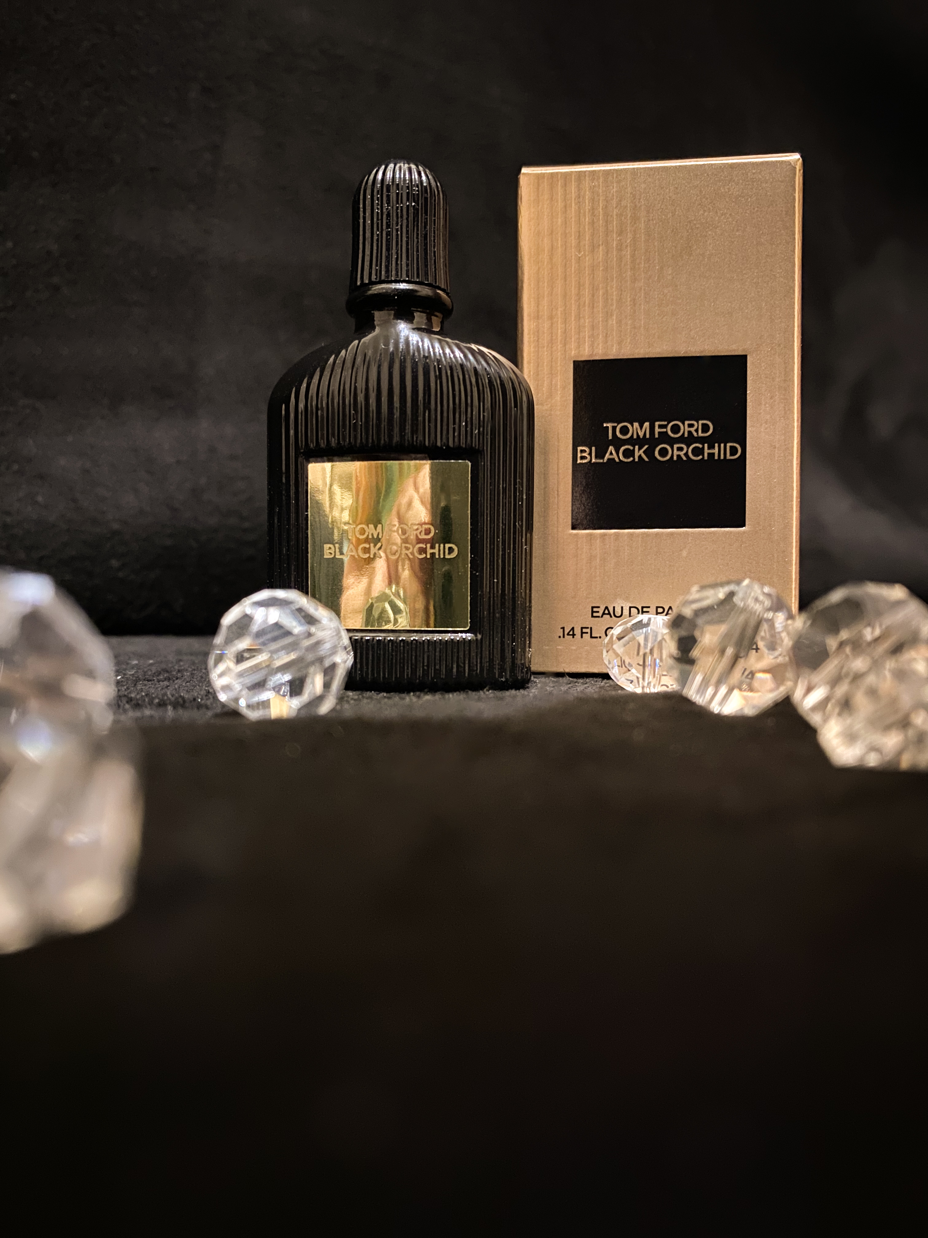 Містично-чарівна Black Orchid від Tom Ford. Історія про загадкову, але прекрасну чаклунку